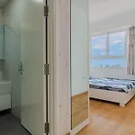 Apartment 2Br2Wc Near Tan Son Nhat Airport - Nice