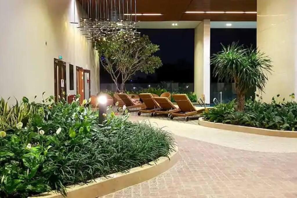 Căn hộ 2br2wc Near Tan Son Nhat Airport - *